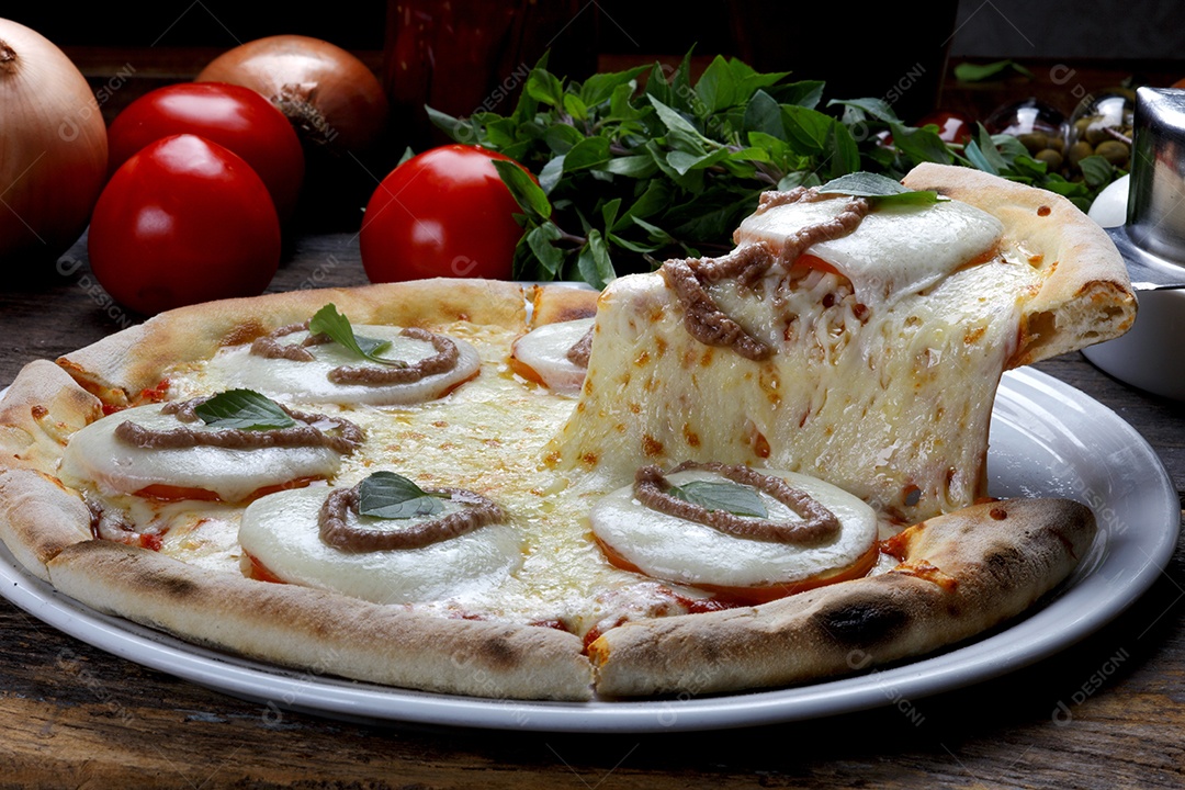 Fatia de deliciosa pizza de queijo