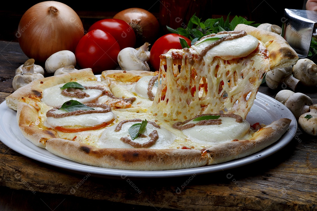 Fatia de deliciosa pizza de queijo