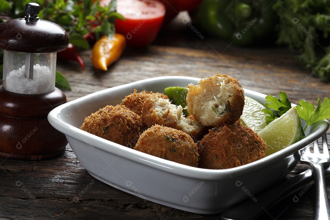 Deliciosos bolinhos de bacalhau