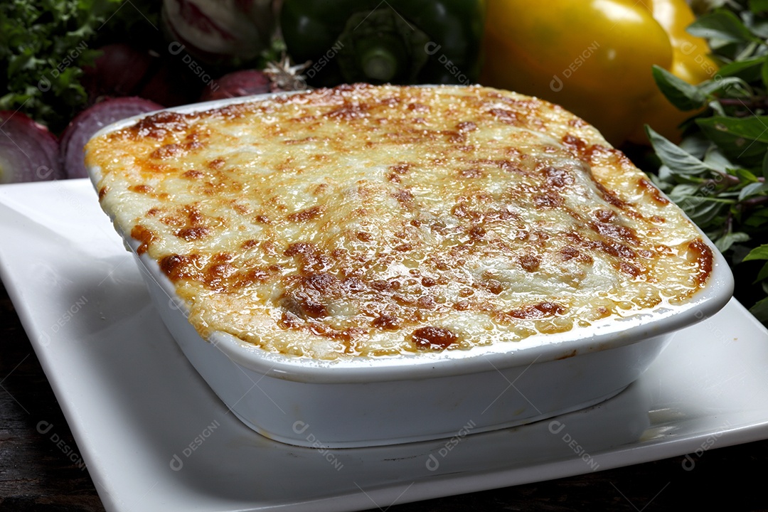 Deliciosa lasanha assada