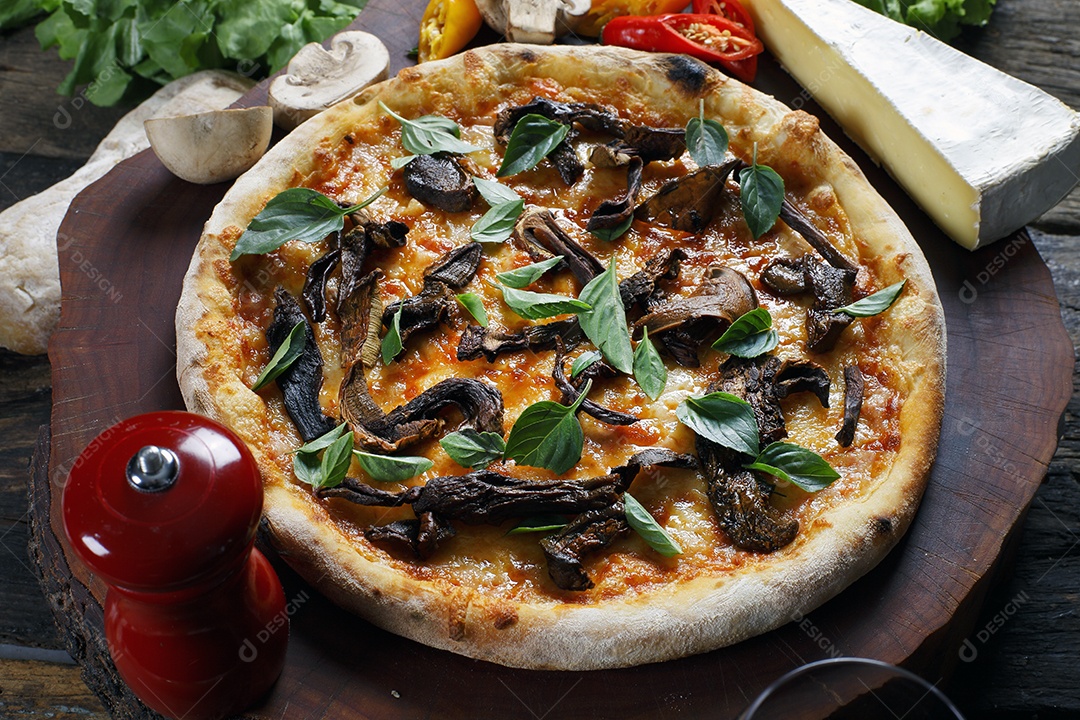 Deliciosa pizza de cogumelos