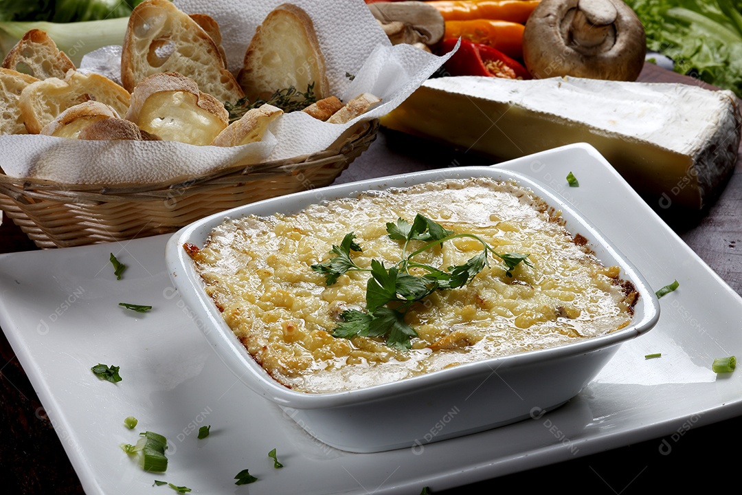 Deliciosa lasanha assada