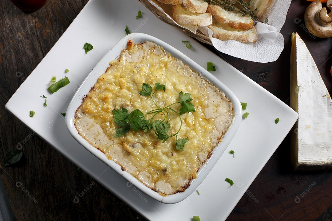 Deliciosa lasanha assada