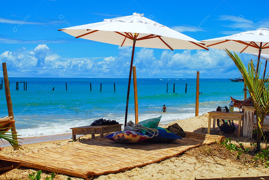 Caraíva é um distrito do município brasileiro de Porto Seguro, no litoral do estado da Bahia.
