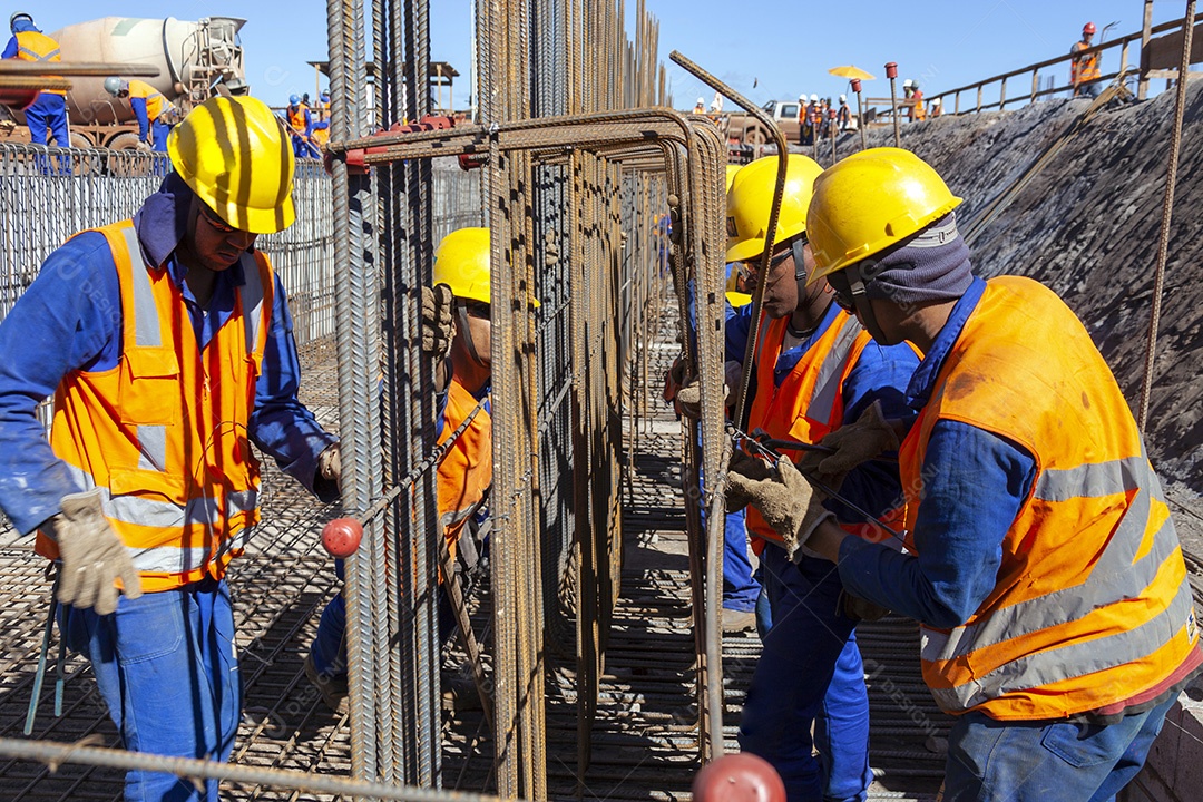 Grande construção pontes edifícios indústria