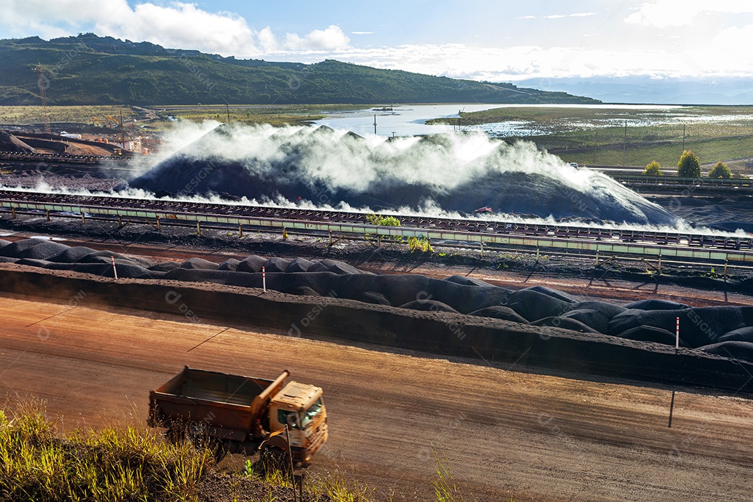 Transportadora de minério de ferro