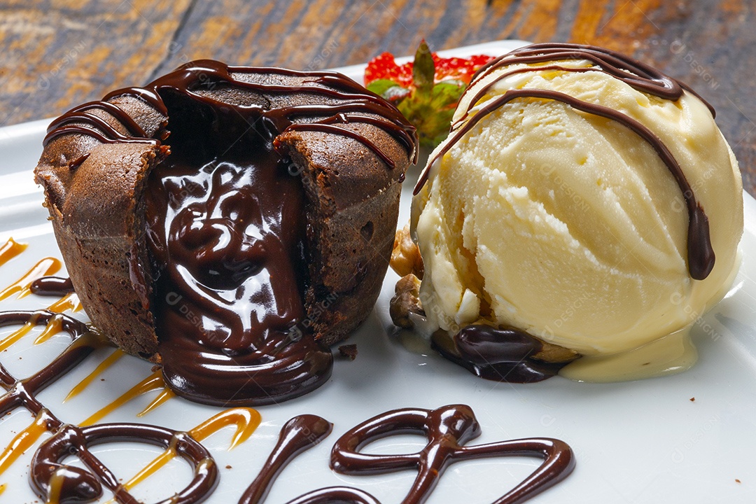 Deliciosa sobremesa petit gateau