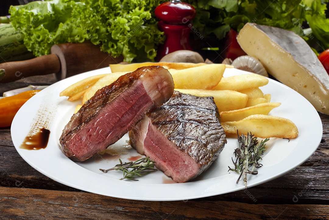 Picanha grelhada com batatas frita