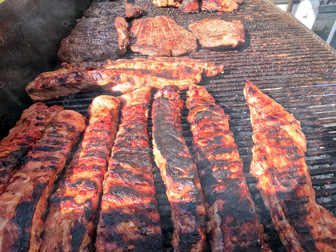 Churrasco com muitas carnes