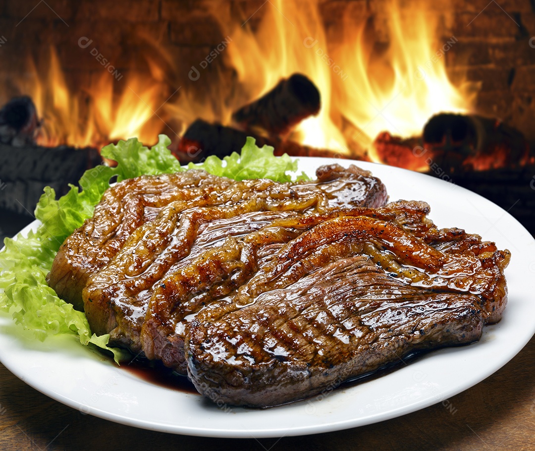 Bifes de picanha assado