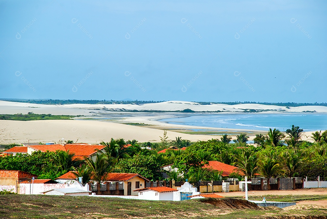 Jericoacoara é uma praia virgem escondida atrás das dunas da costa oeste de Jijoca de Jericoacoara