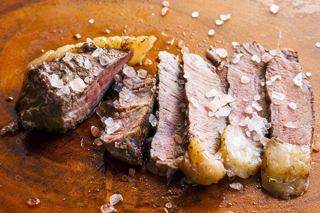 Cortes de carne assado