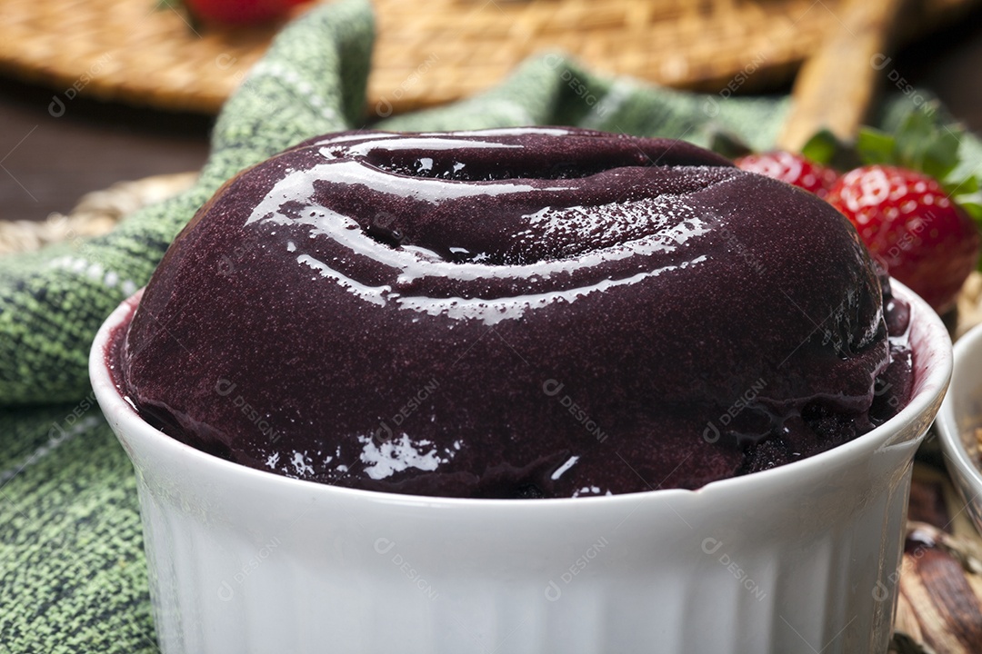 Creme de açaí delicioso