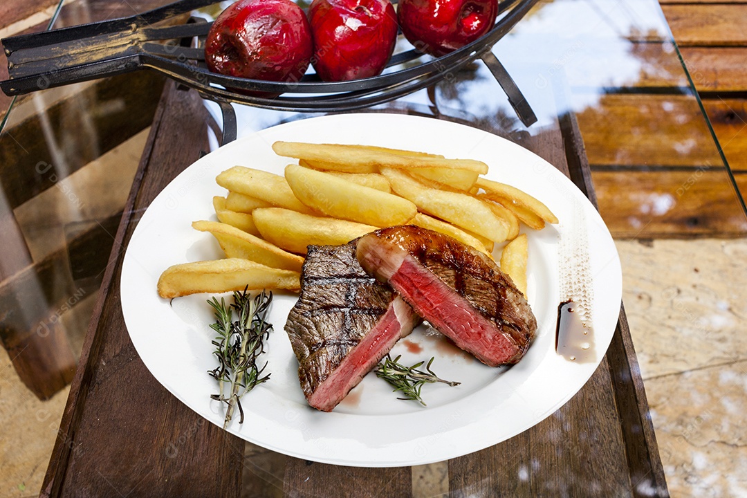 Picanha com batatas fritas