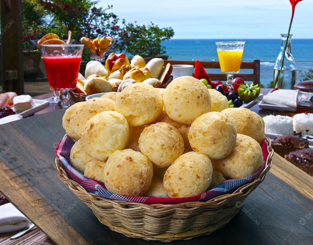 Café da manhã  pão de queijo