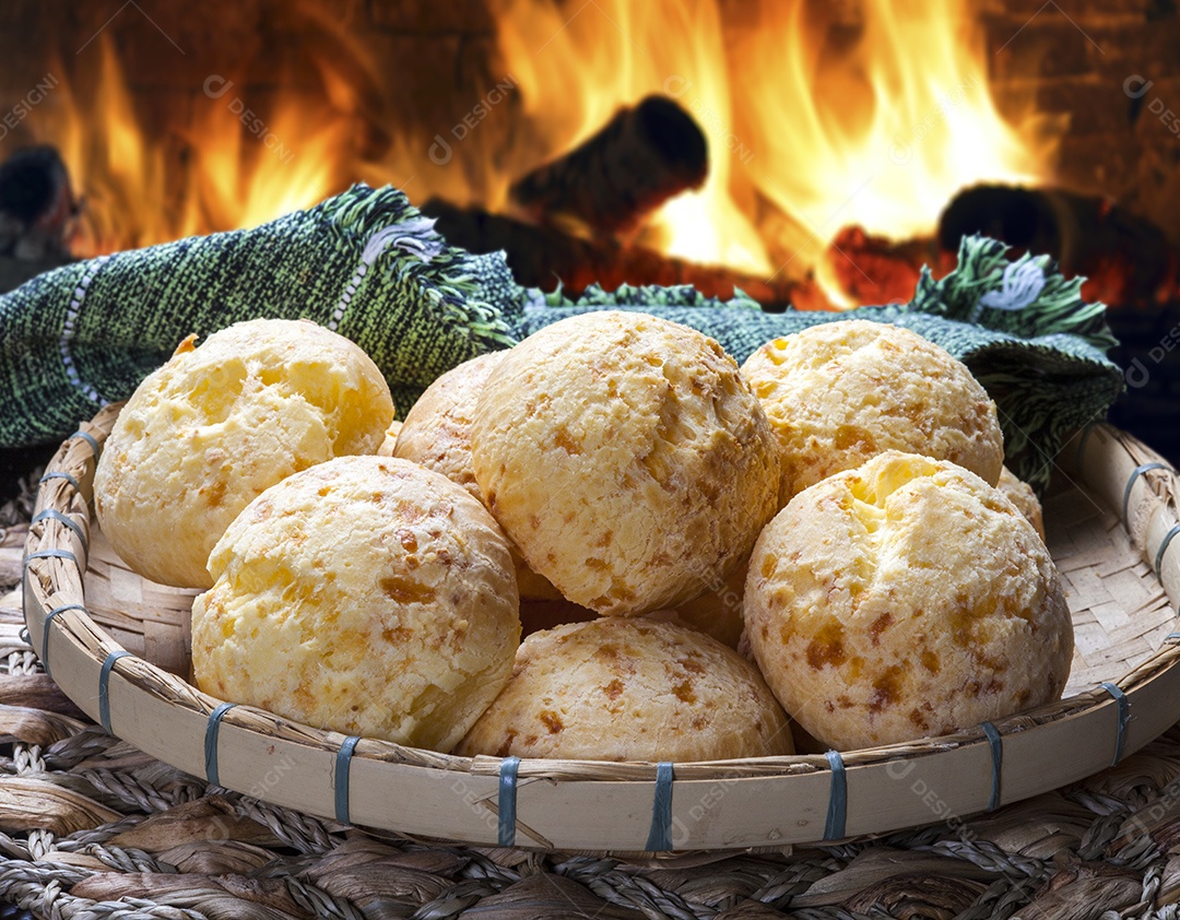 Pão de queijo tradicional