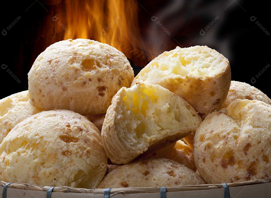 Pão de queijo tradicional