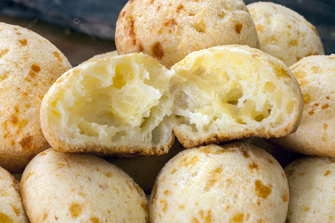 Pão de queijo lanche brasileiro