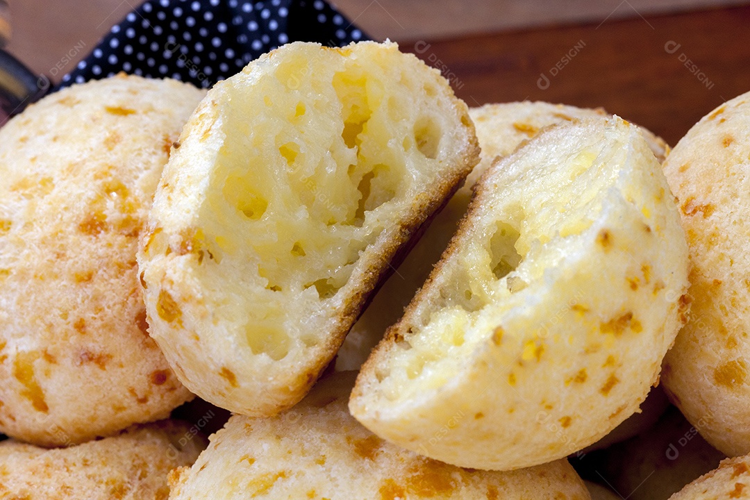 Pão de queijo caseiro