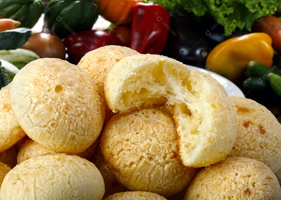 Pão de queijo tradicional caseiro