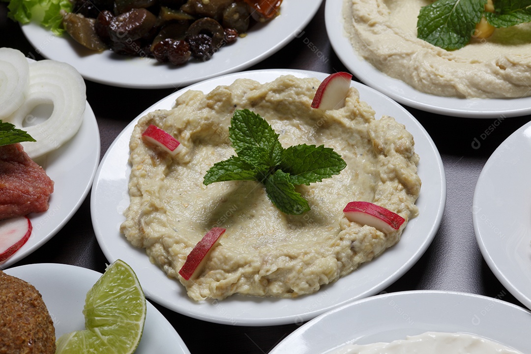 Pasta de grão de bico