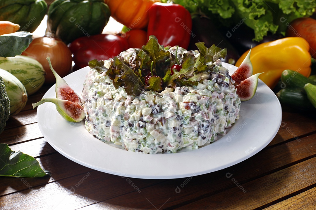 Maionese com batatas e cenouras