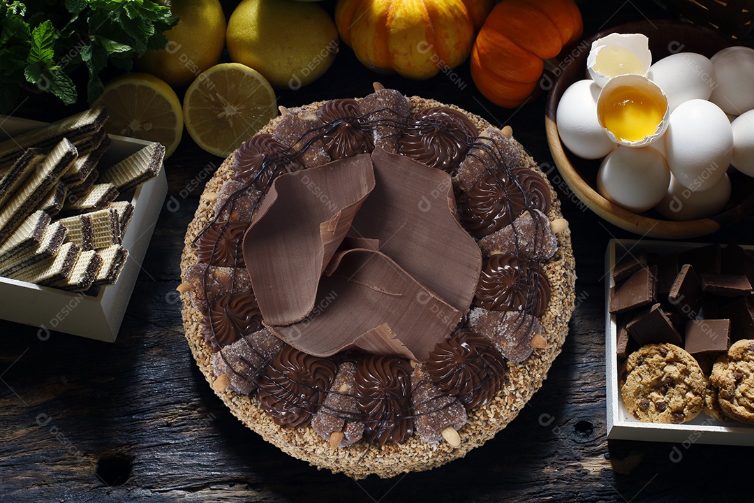 Bolo de chocolate com nozes