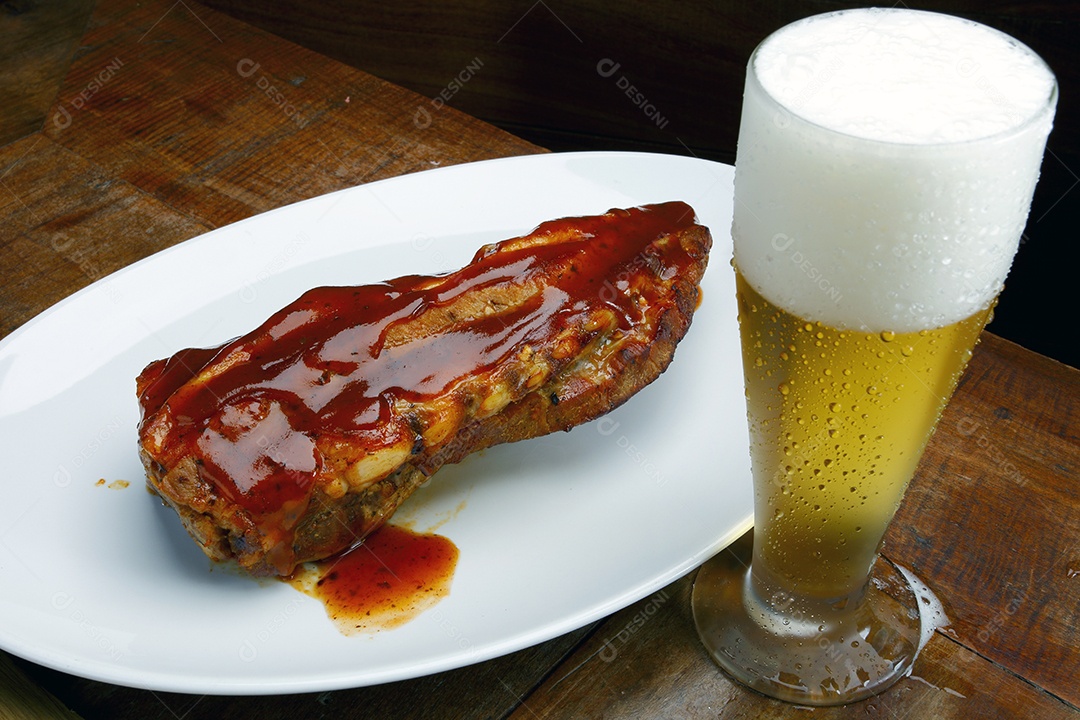 Costela assada e cerveja