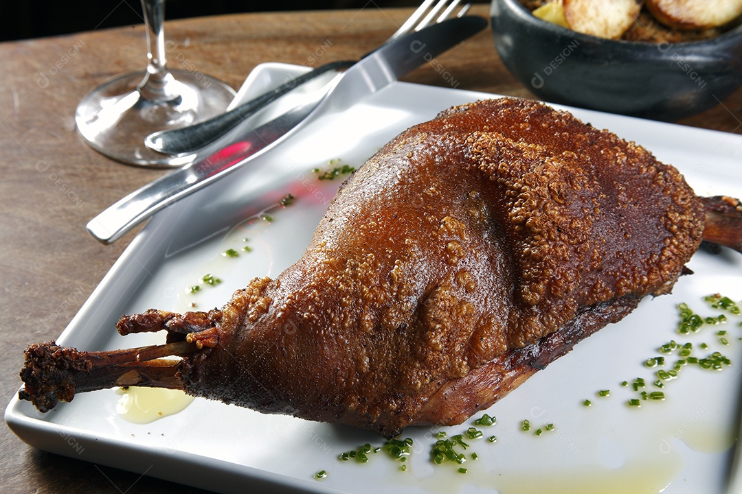 Pernil de porco assado