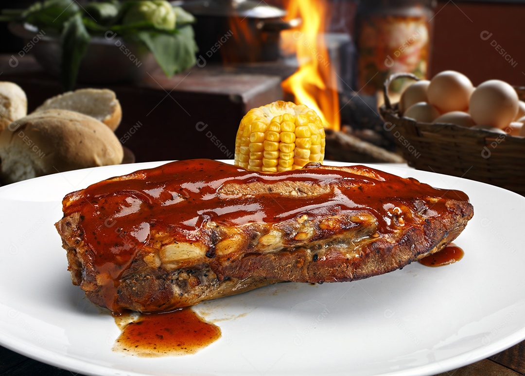 Picanha com molho e milho cozido