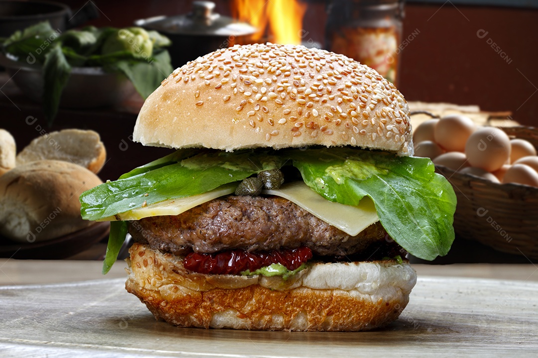 hamburguer de carne delicioso