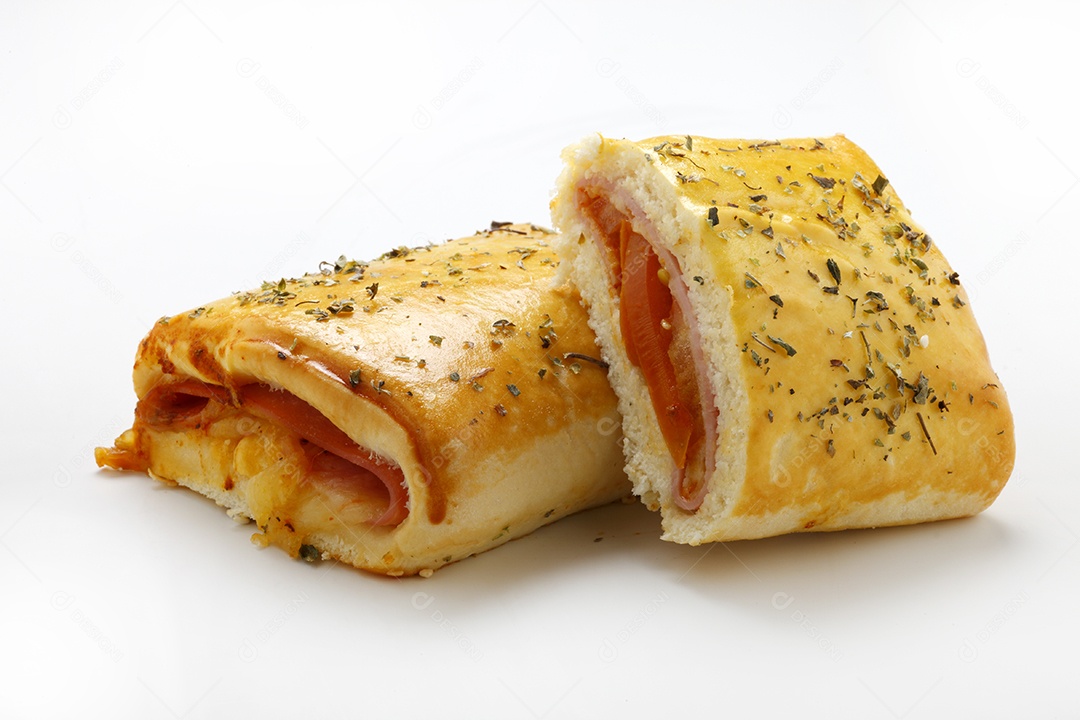 Pão recheado com presunto e queijo