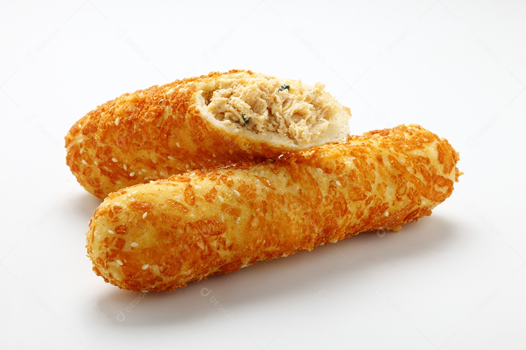 Salgado frito de presunto e quejo