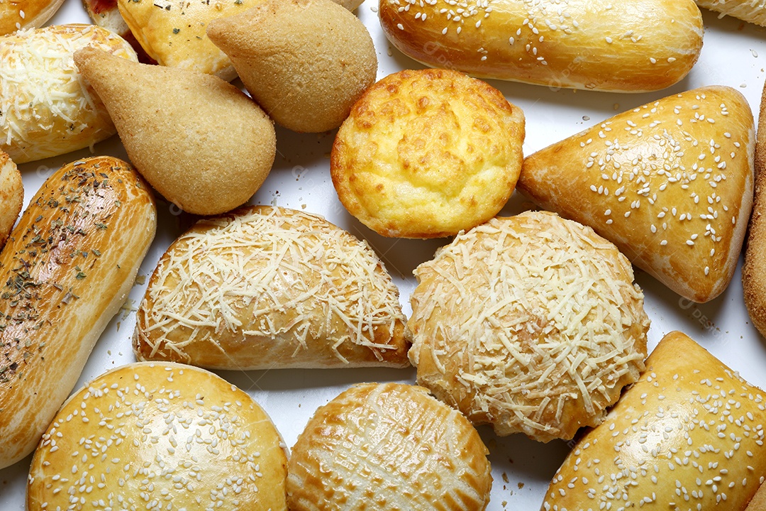 Deliciosos salgados assados