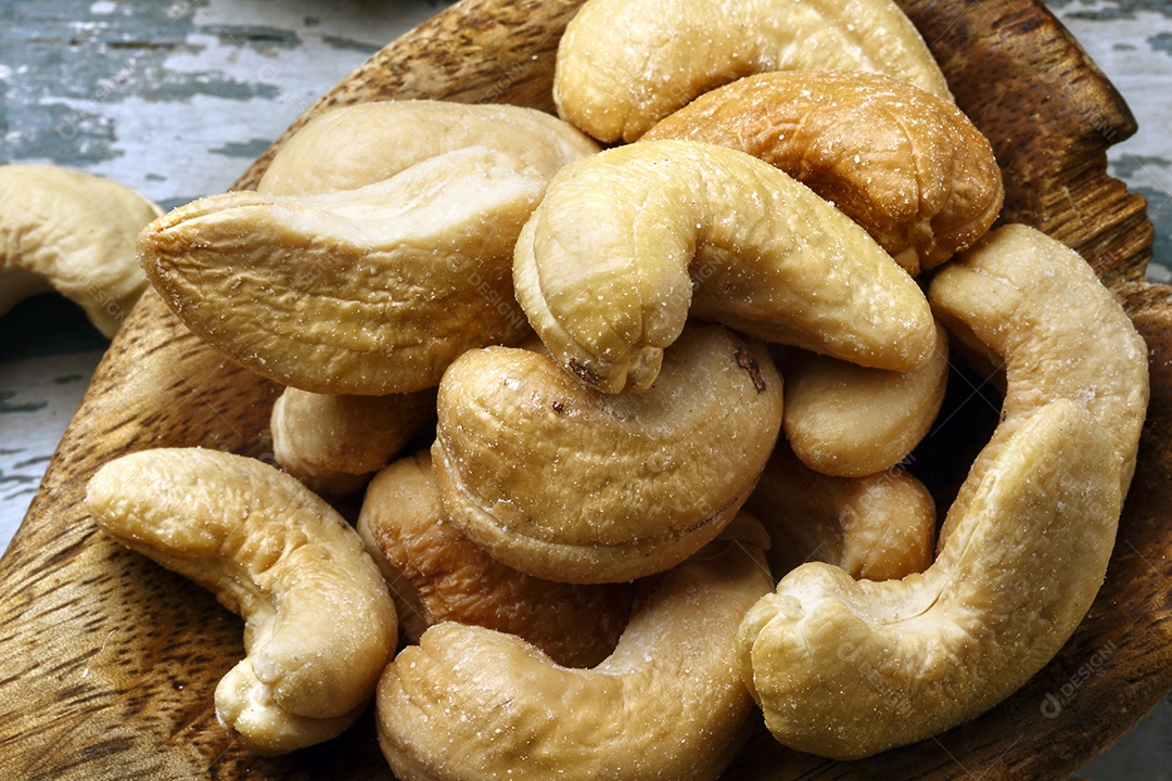 Castanha de caju salgada