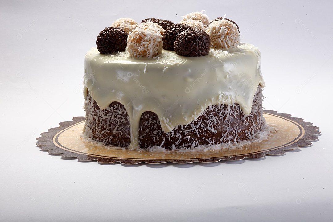 Bolo de chocolate com coco