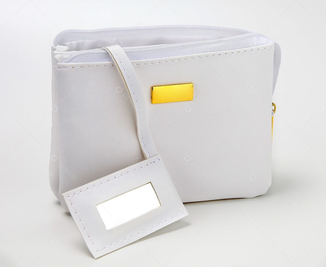 Bolsa necessaire branca para uso diverso