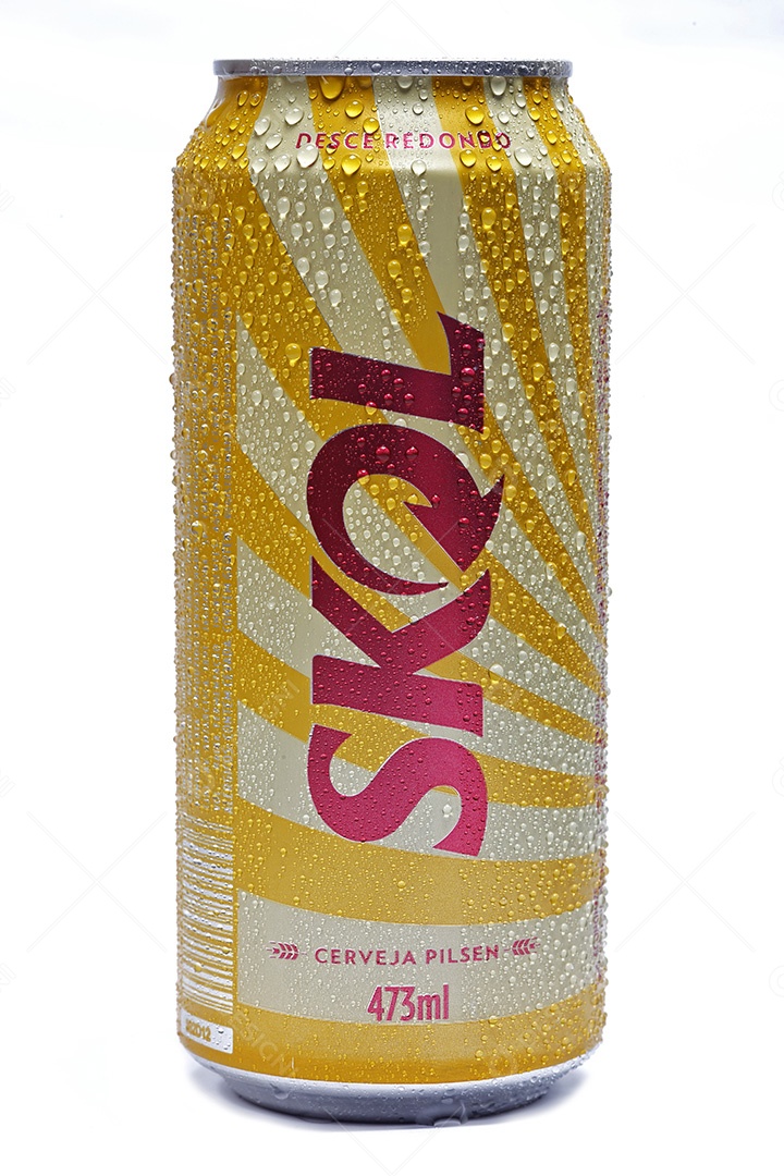 Lata de cerveja bem gelada