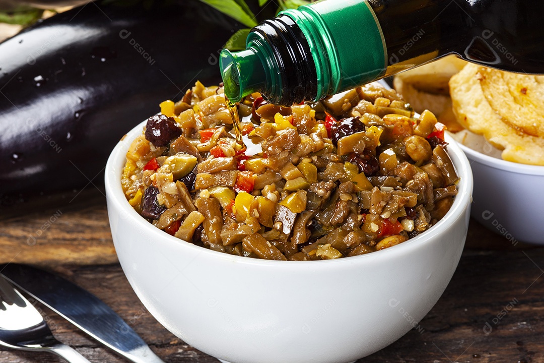 Deliciosa berinjela como aperitivo