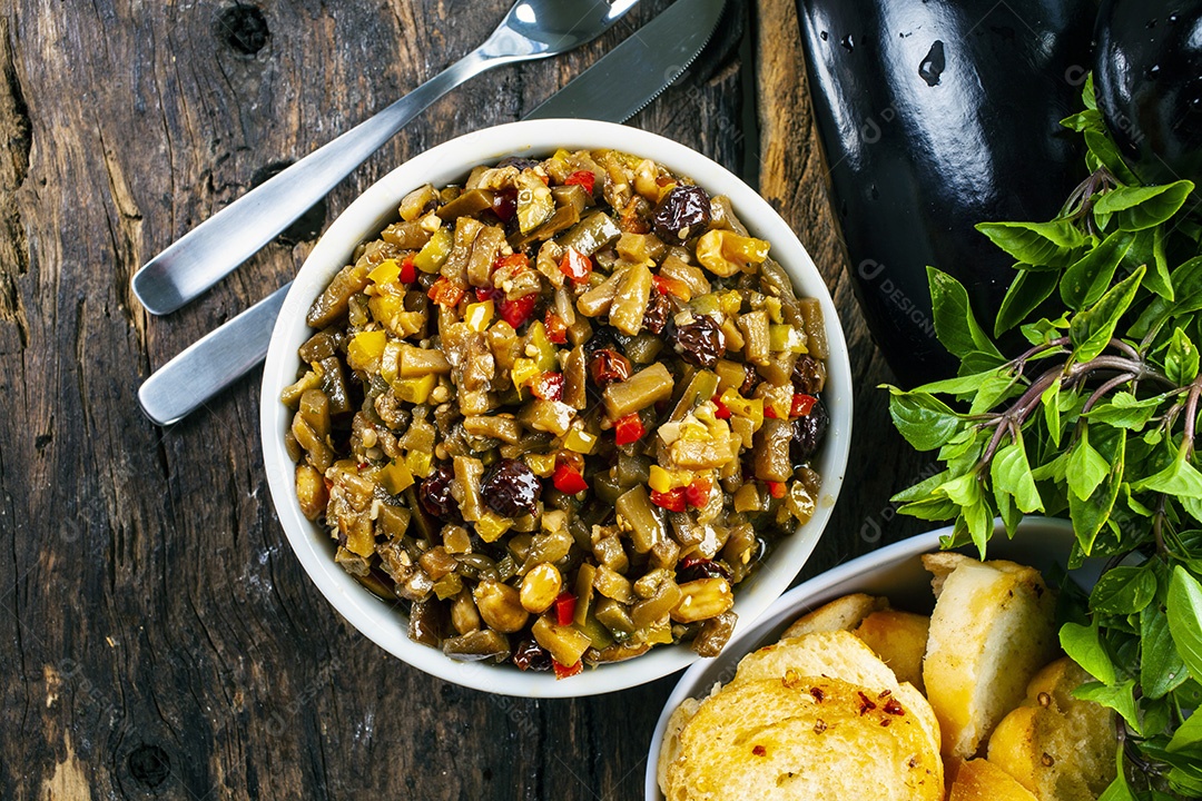 Deliciosa berinjela como aperitivo