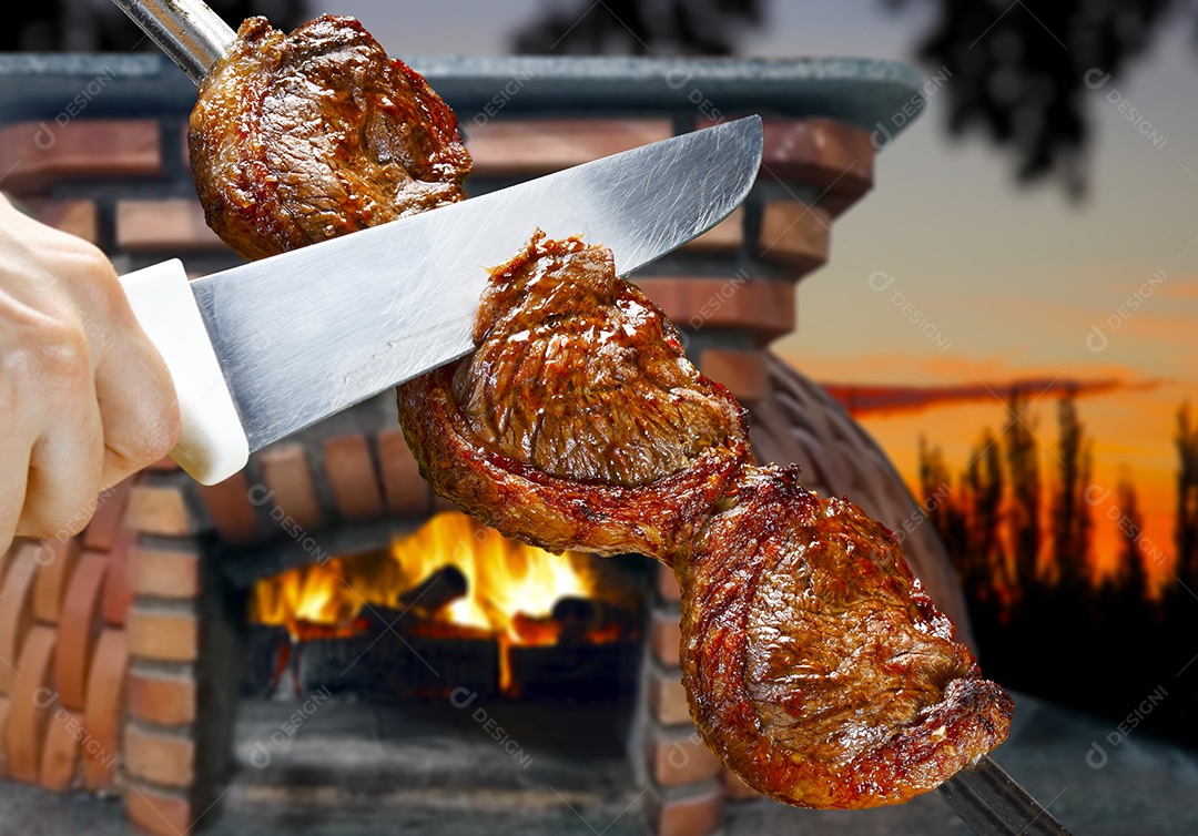 Corte de picanha assada no espeto