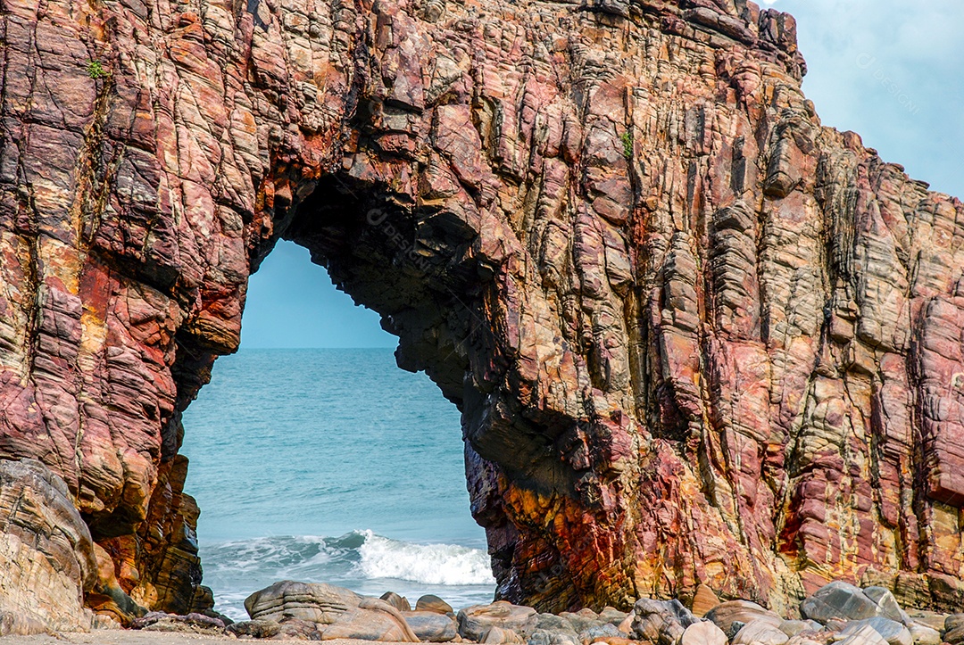 Pedra furada na praia de Jericoacoara