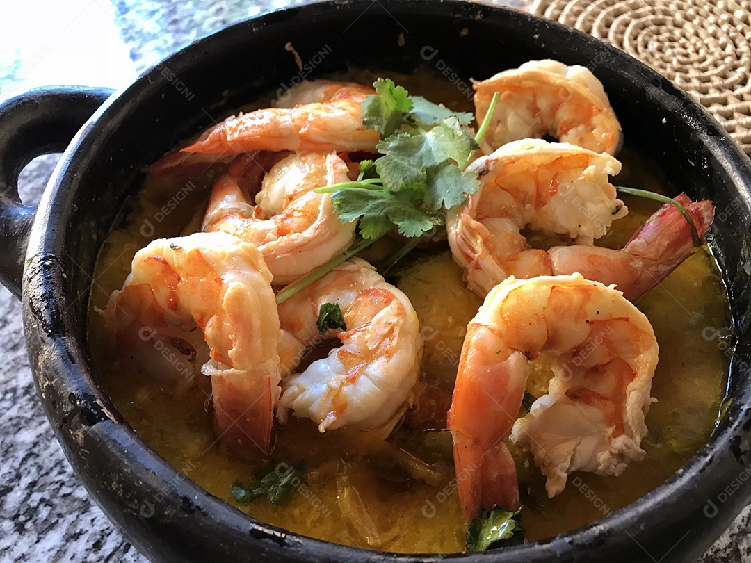 Moqueca de camarão e peixe