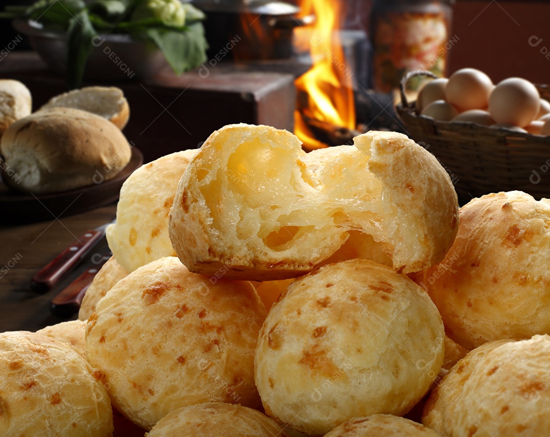 Delicios lanche tradicional brasileiro de queijo