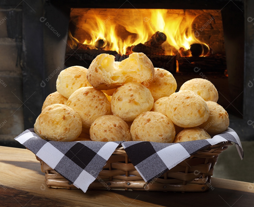 Cesta de pães de queijo