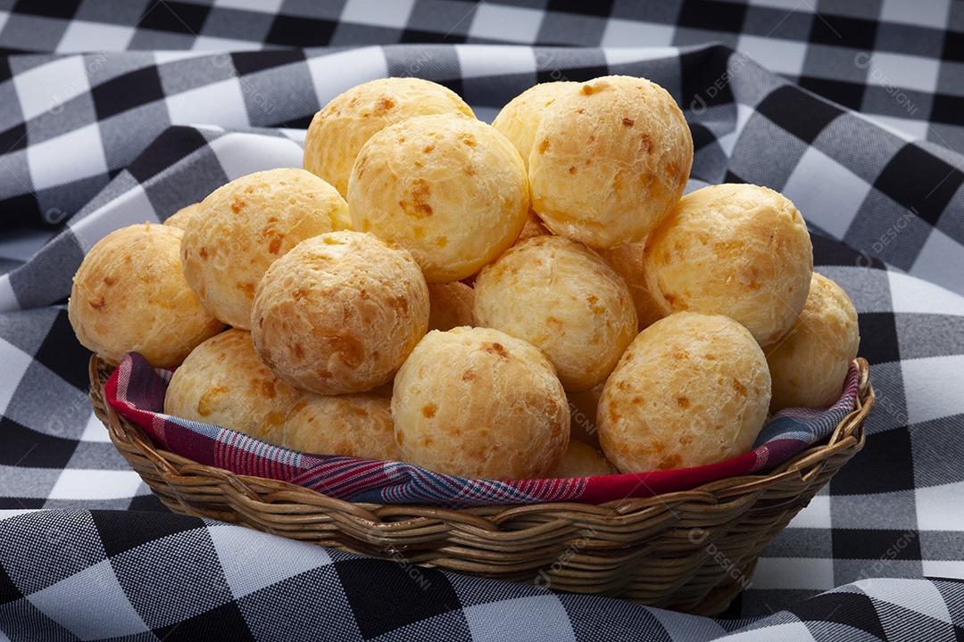 Pão de queijo lanche brasileiro