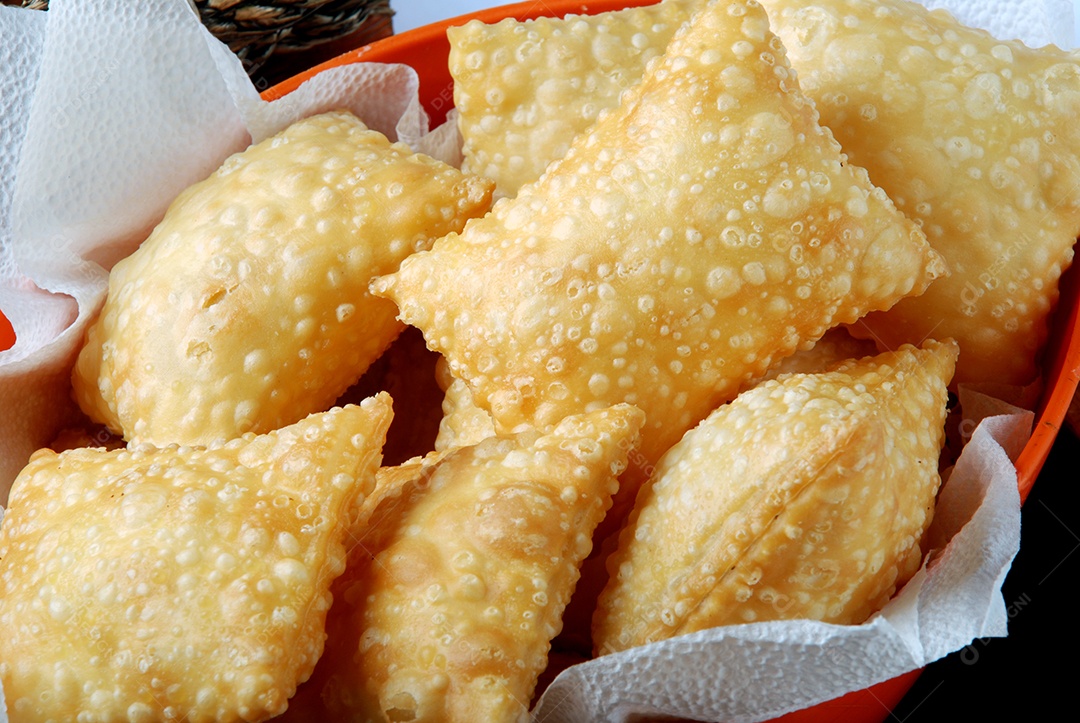 Pastel petisco brasileiro