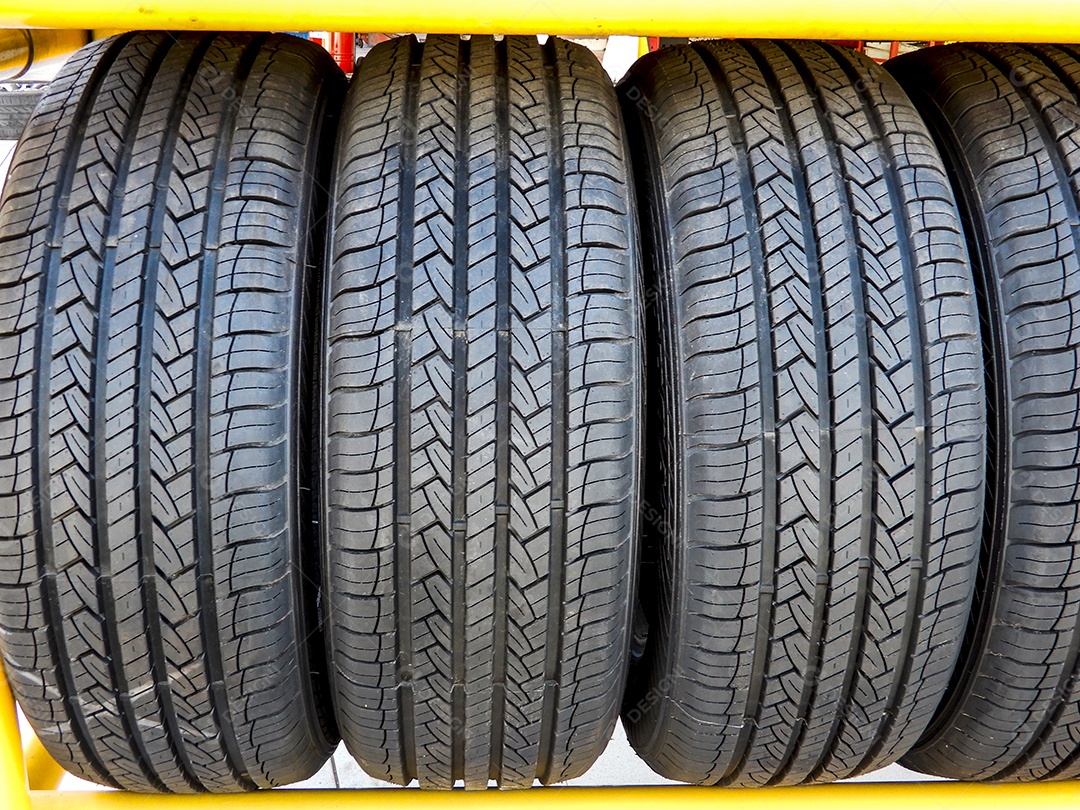 Pneus novos na loja