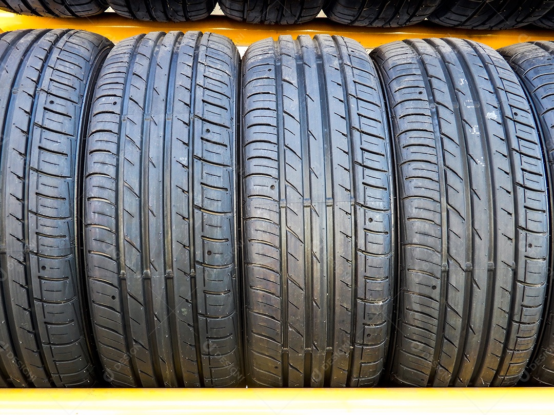 Pneus novos na loja