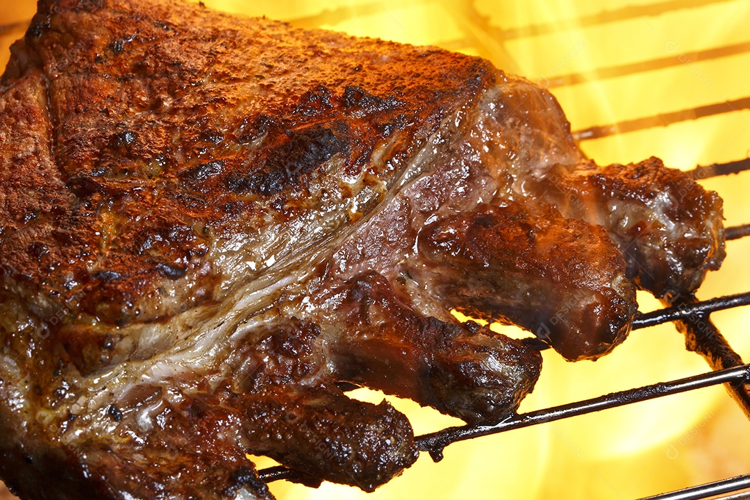 Costela assada deliciosa na brasa